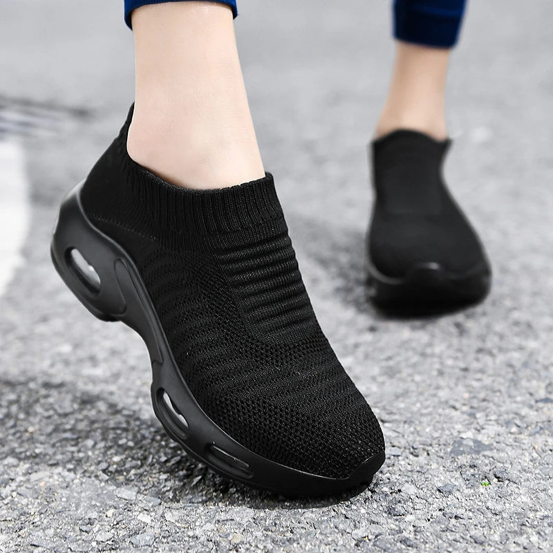 VÜR GlideKnit Air Sneakers – Slip-On Comfort with Hidden Air Cushion