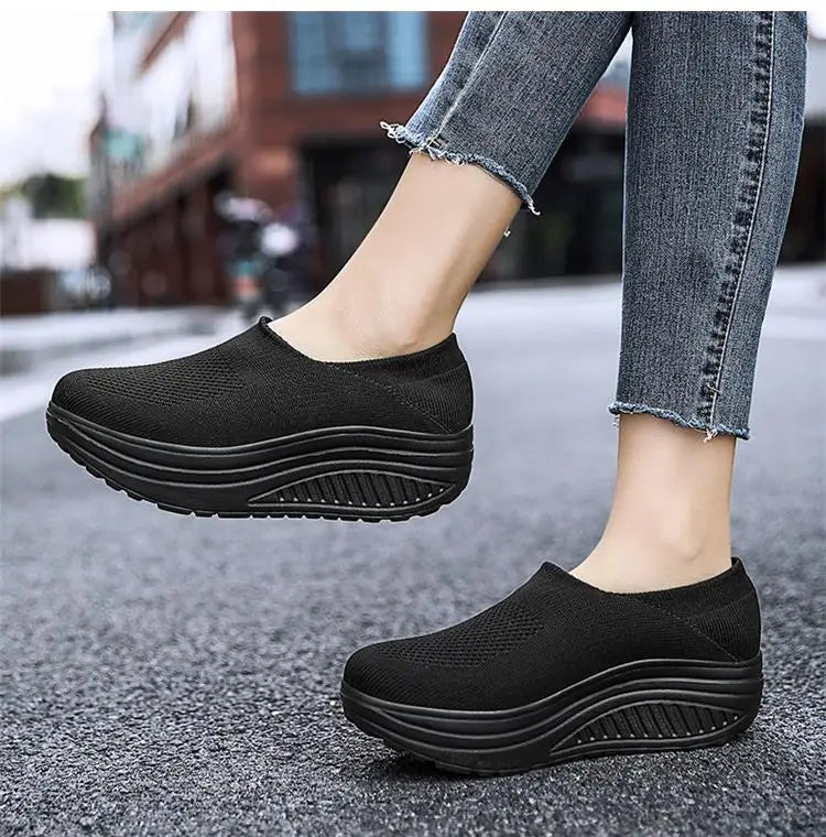 VÜR FlexRise™ Platform Walkers