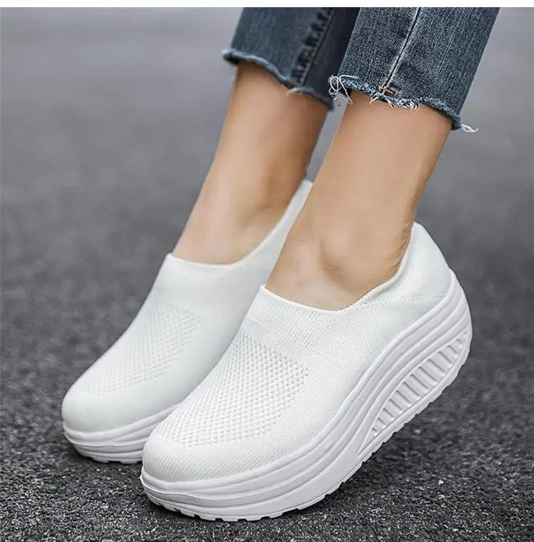 VÜR FlexRise™ Platform Walkers