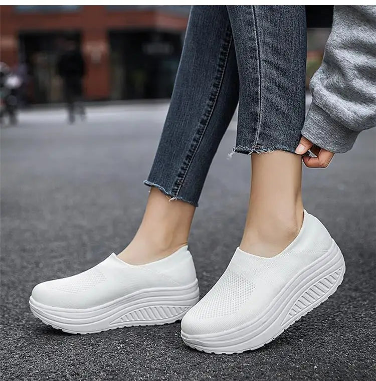 VÜR FlexRise™ Platform Walkers