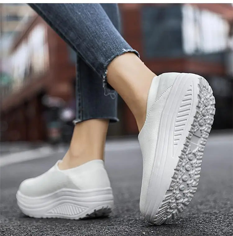 VÜR FlexRise™ Platform Walkers