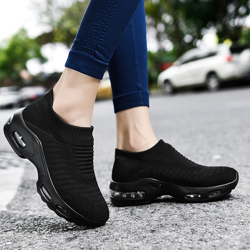 VÜR GlideKnit Air Sneakers – Slip-On Comfort with Hidden Air Cushion