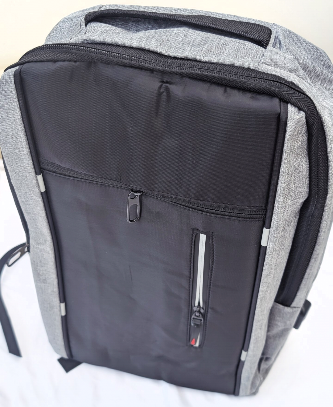 VÜR Backpack / Trucker Cap - Bundle 05